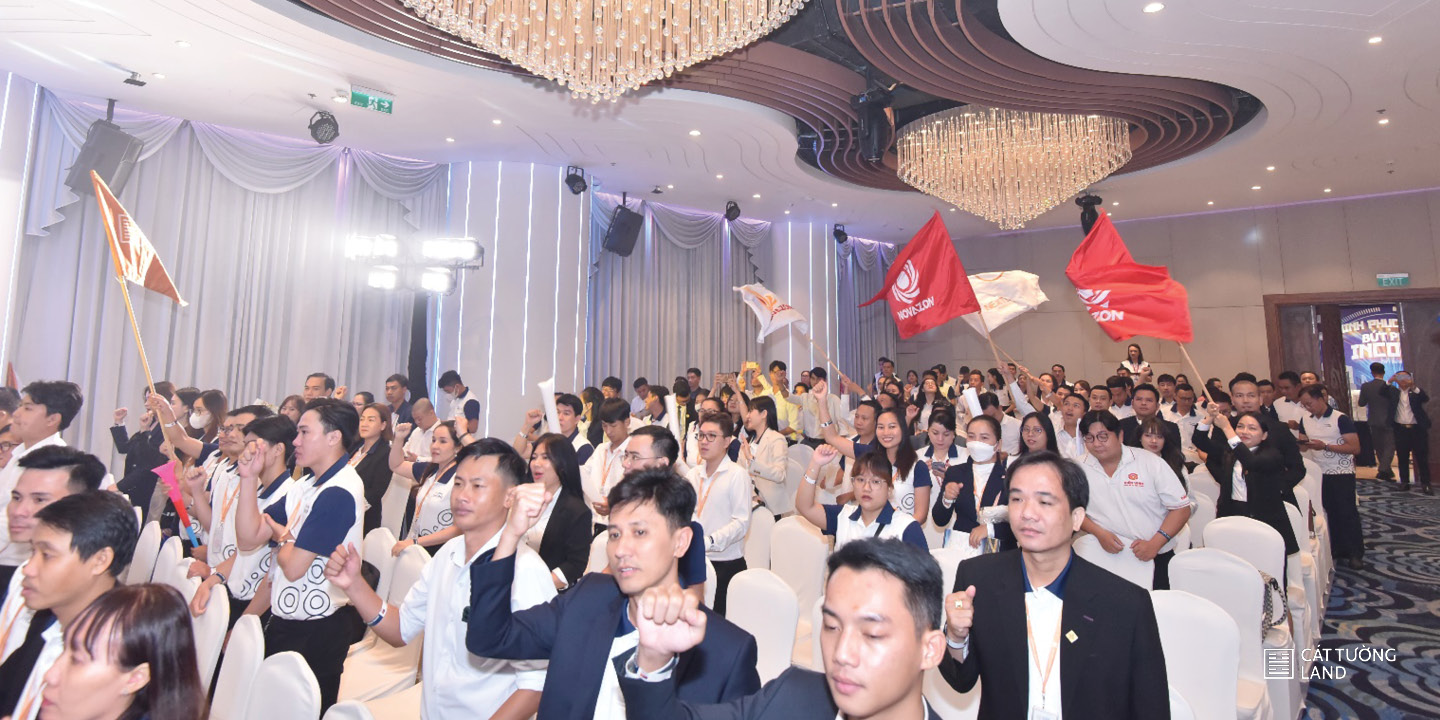 Không khí tại lễ Kickoff | Cát Tường J-Home