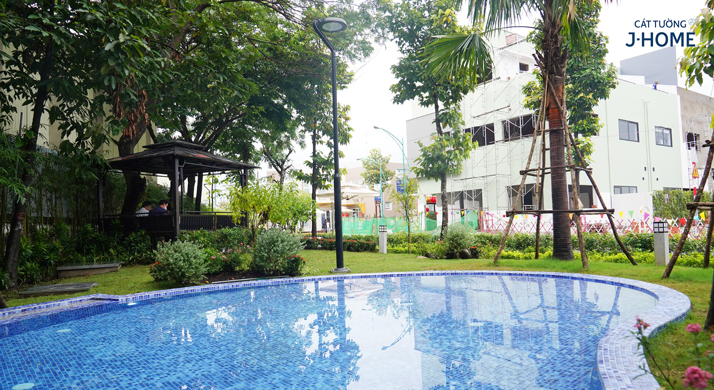 hồ bơi Cát Tường J-Home