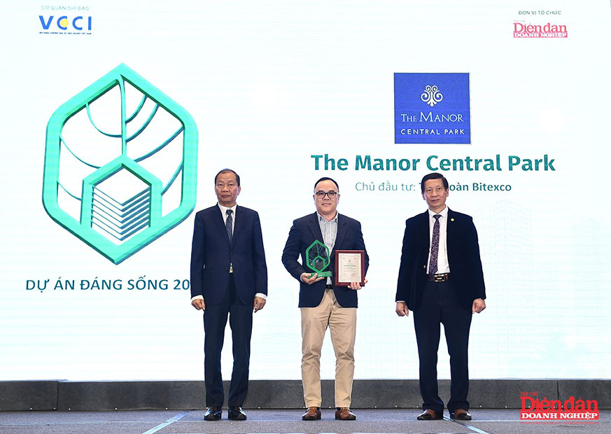 The Manor Central Park