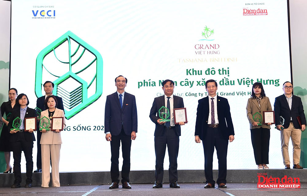 KDT phía Nam cây xăng dầu Việt Hưng