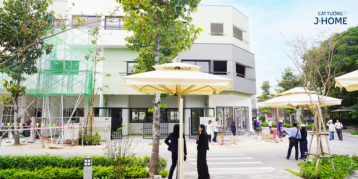 tham quan Cát Tường J-Home